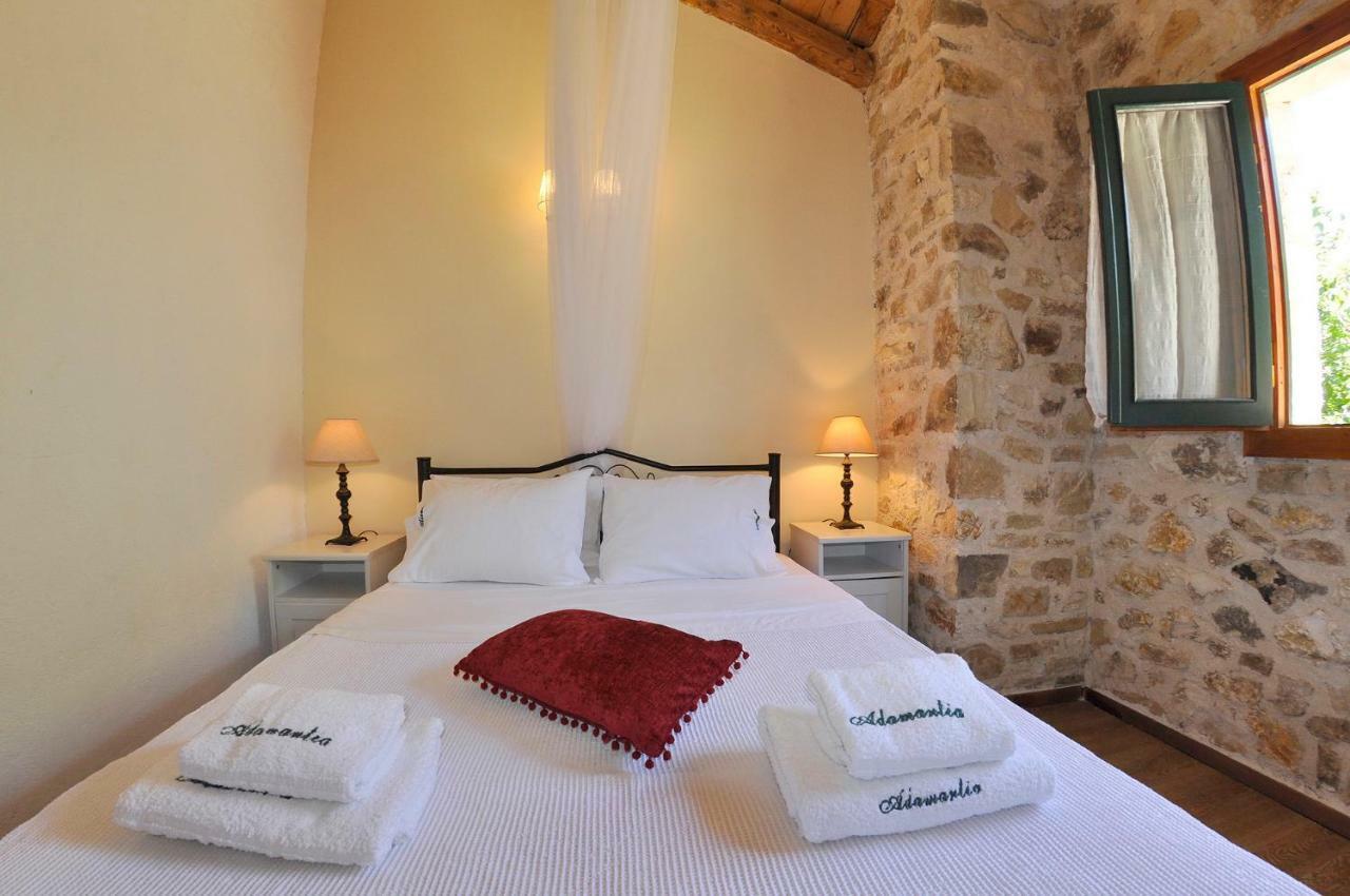 גאיוס Adamantia Hotel מראה חיצוני תמונה